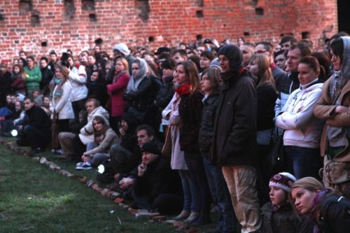  zdjęcie reportażowe z wydarzenia festiwalowego. Kliknij, aby powiększyć zdjęcie