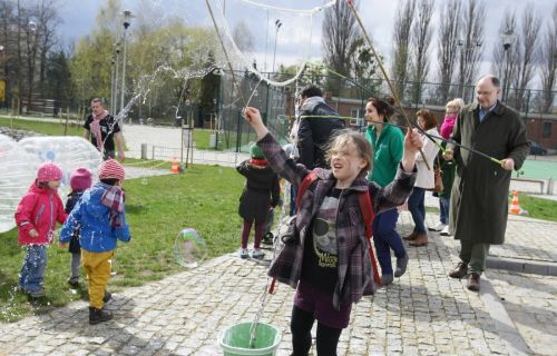  zdjęcie reportażowe z wydarzenia festiwalowego. Kliknij, aby powiększyć zdjęcie