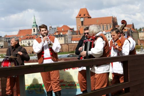  zdjęcie reportażowe z wydarzenia festiwalowego. Kliknij, aby powiększyć zdjęcie