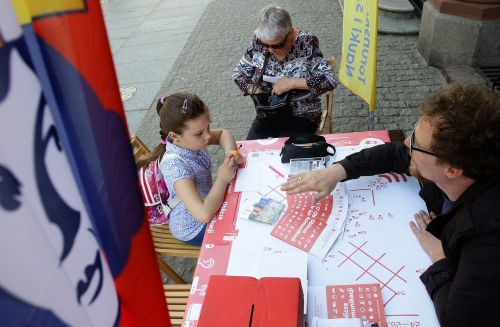  [fot. Andrzej Romański] Zdjęcie reportażowe z wydarzenia XIX Toruńskiego Festiwalu Nauki i Sztuki.  Kliknij, aby powiększyć zdjęcie