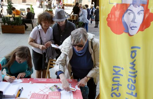  [fot. Andrzej Romański] Zdjęcie reportażowe z wydarzenia XIX Toruńskiego Festiwalu Nauki i Sztuki.  Kliknij, aby powiększyć zdjęcie