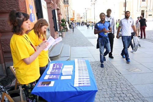  zdjęcie reportażowe z wydarzenia festiwalowego. Kliknij, aby powiększyć zdjęcie