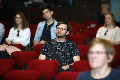  [fot. Andrzej Romański] Zdjęcie reportażowe z wydarzenia XIX Toruńskiego Festiwalu Nauki i Sztuki.  Kliknij, aby powiększyć zdjęcie