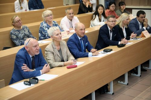  [fot. Andrzej Romański] Zdjęcie reportażowe z wydarzenia XIX Toruńskiego Festiwalu Nauki i Sztuki.  Kliknij, aby powiększyć zdjęcie