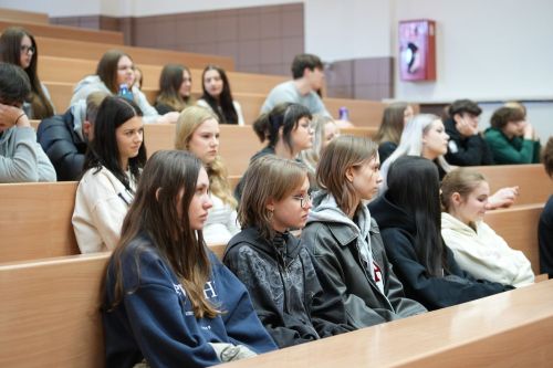 TFNIS 2024 dzień 3 (22.04.2024).  [fot. Andrzej Romański, Adam Zakrzewski, Grzegorz Olkowski] zdjęcie reportażowe z wydarzenia festiwalowego. Kliknij, aby powiększyć zdjęcie