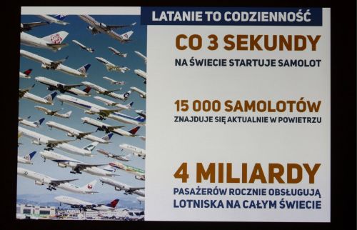  [fot. Andrzej Romański] Zdjęcie reportażowe z wydarzenia XIX Toruńskiego Festiwalu Nauki i Sztuki.  Kliknij, aby powiększyć zdjęcie