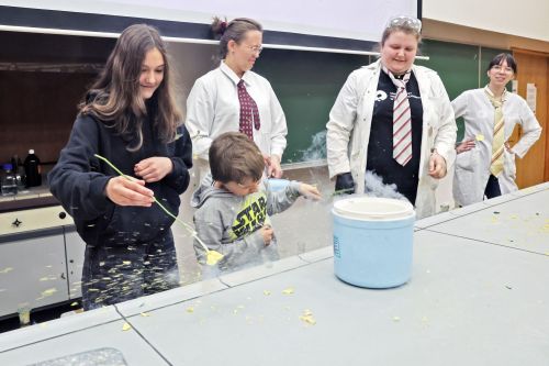 TFNIS 2024 dzień 3 (22.04.2024).  [fot. Andrzej Romański, Adam Zakrzewski, Grzegorz Olkowski] zdjęcie reportażowe z wydarzenia festiwalowego. Kliknij, aby powiększyć zdjęcie